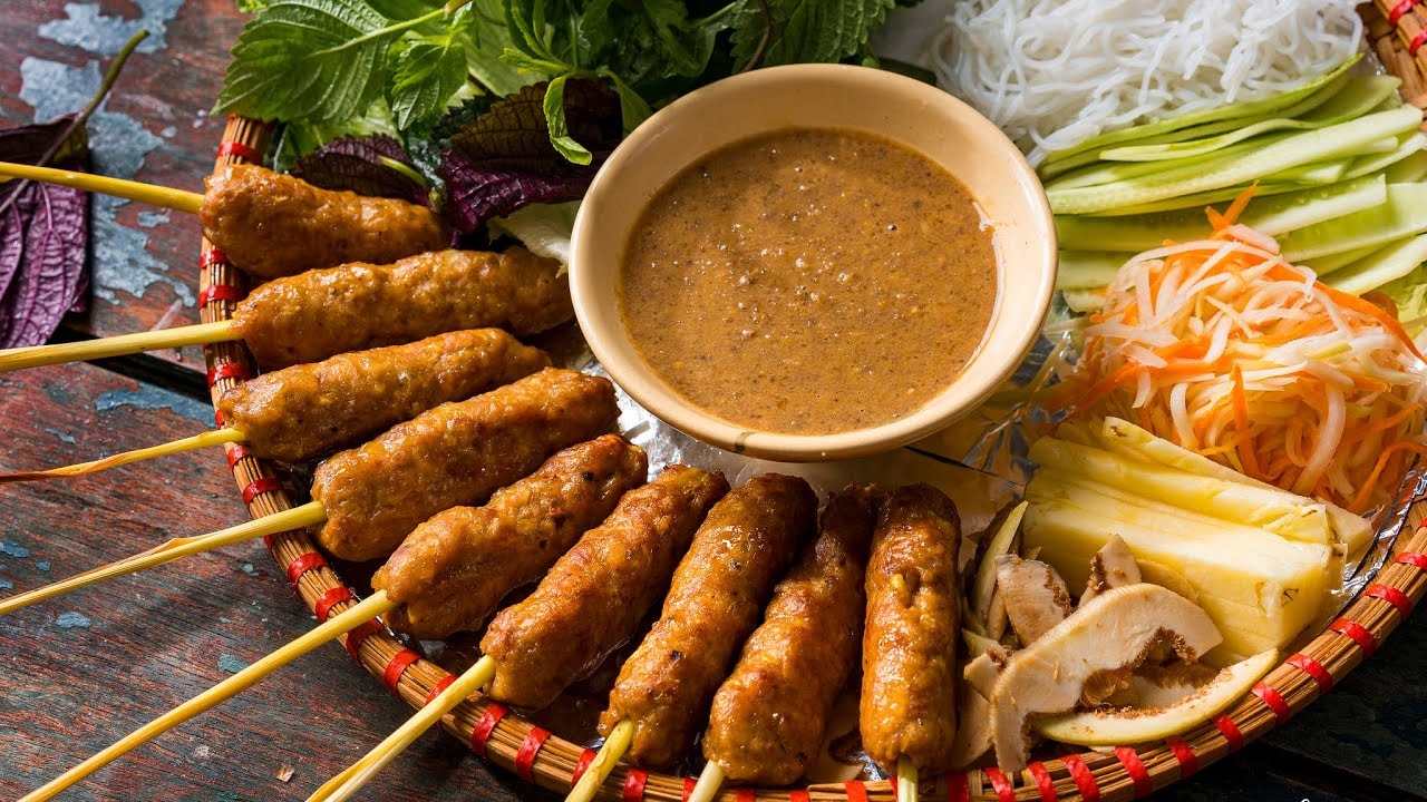 Nem lụi kiểu Huế